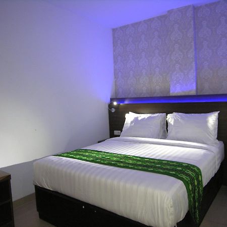 Hotel Delima バンジ ャ ルマシン エクステリア 写真